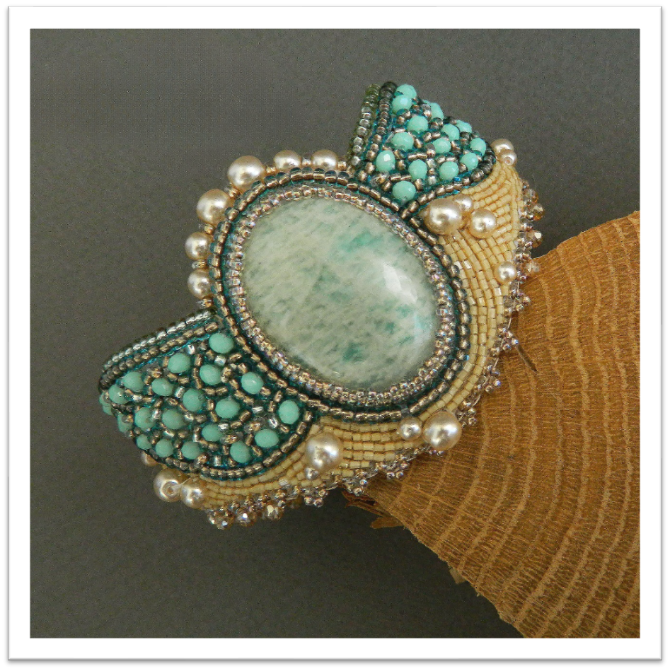 Bracelet with amazonite