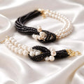 Black and white set