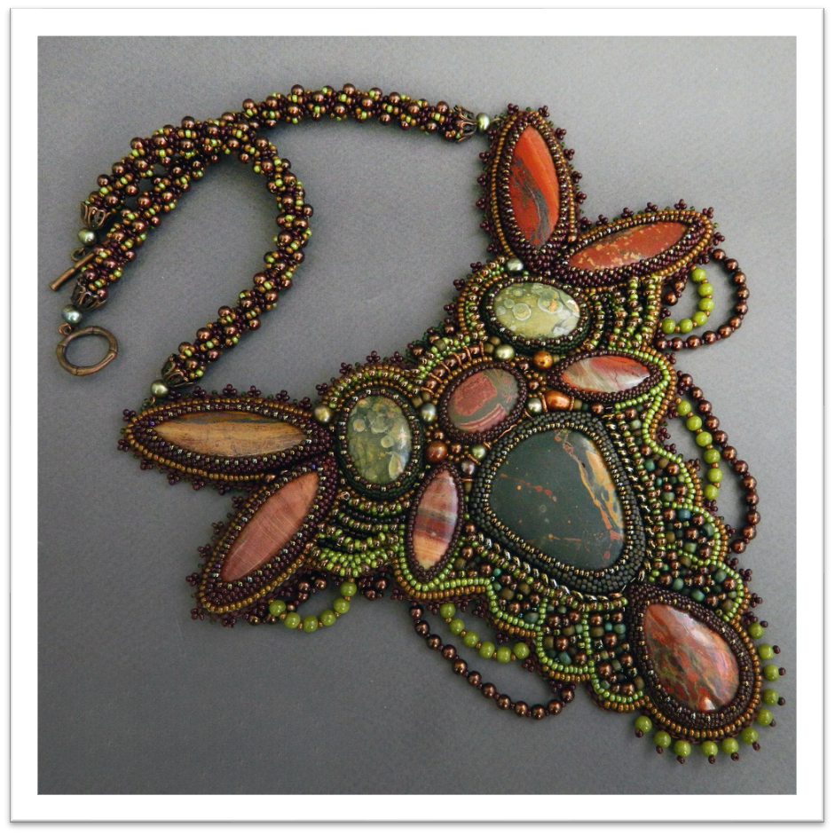 Necklace with jasper