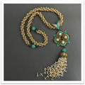 Pendant with coral
