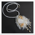 Pendant with selenite
