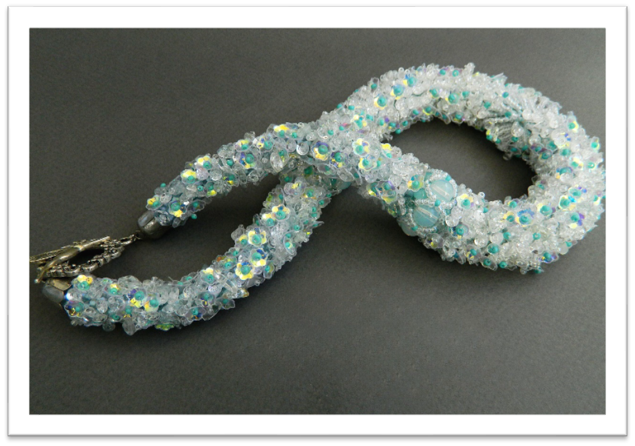 Rope necklace with sequins