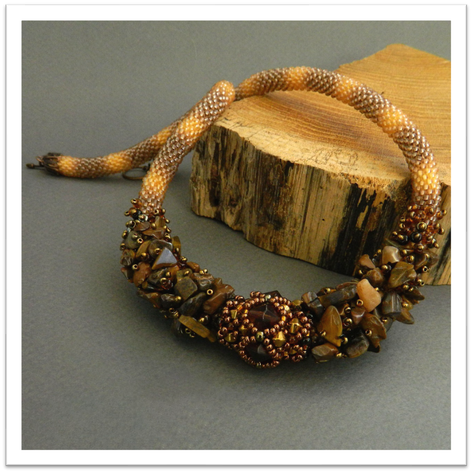 Rope necklace with tiger’s eye