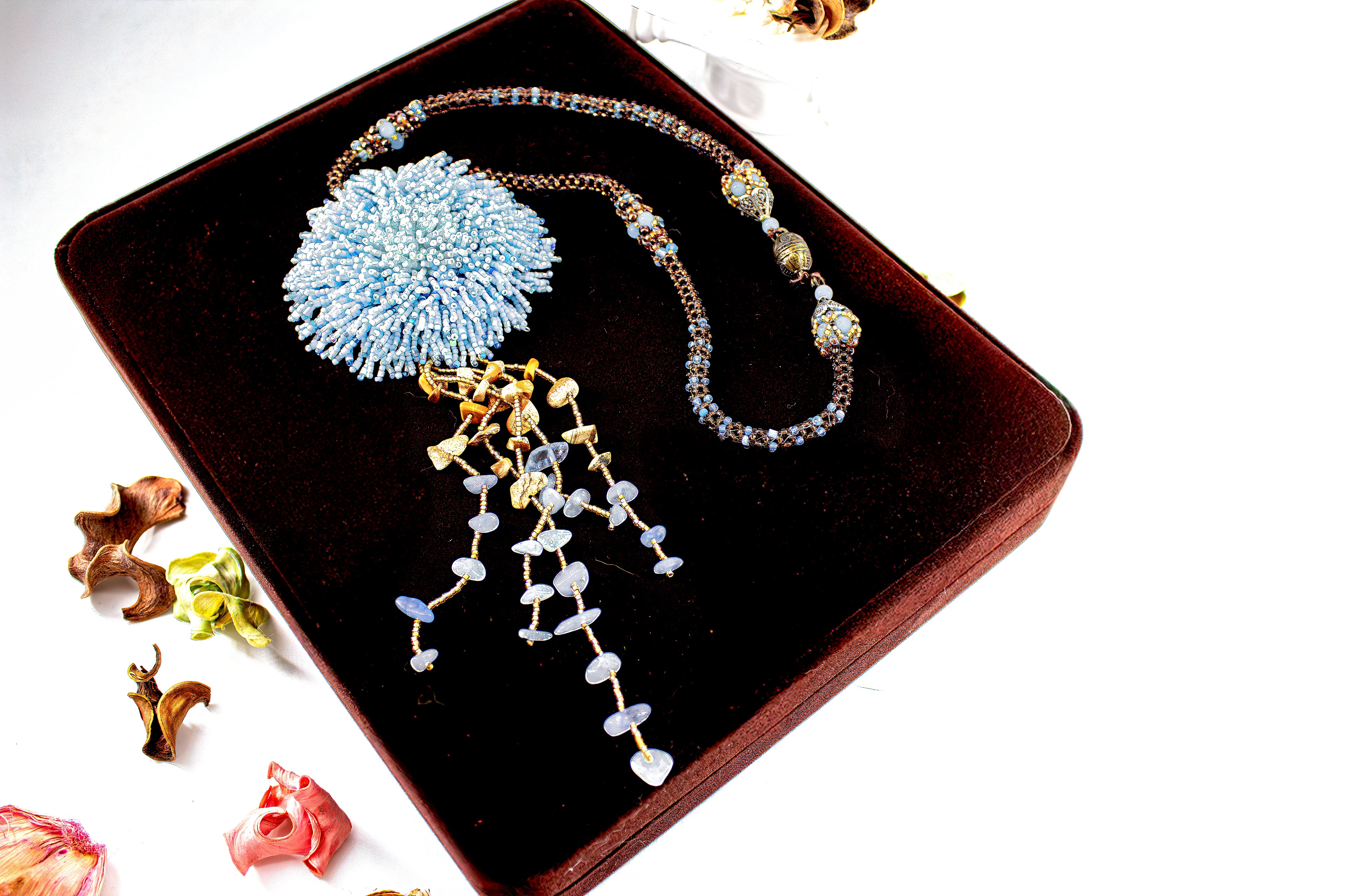 Flower seed beads